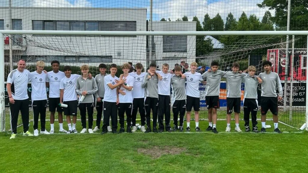 Sehr guter Saisonabschluss der U 14/15 vom DFB Stützpunkt Siegen-Wittgenstein
